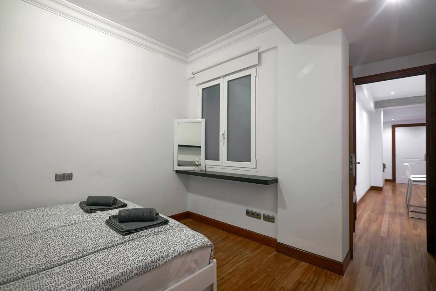 Amplio Apartamento En Gros Con Parking Privado San Sebastian Buitenkant foto